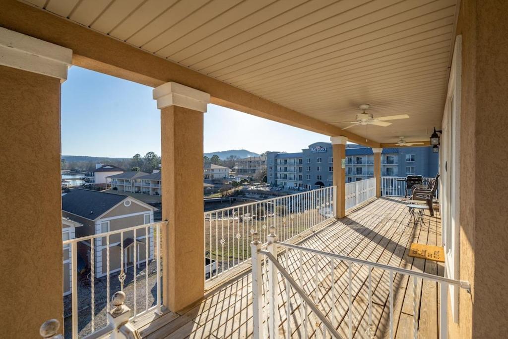 Views!! Luxury Condo W/Gourmet Kitchen, Breathtaking Views Lake Hamilton Ngoại thất bức ảnh