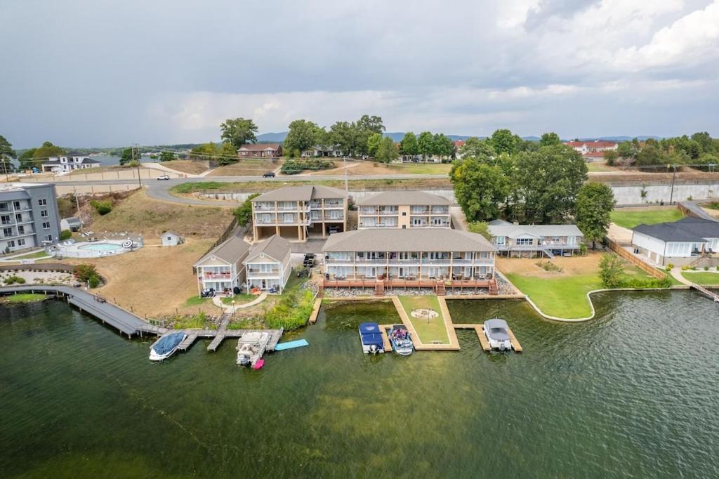 Views!! Luxury Condo W/Gourmet Kitchen, Breathtaking Views Lake Hamilton Ngoại thất bức ảnh